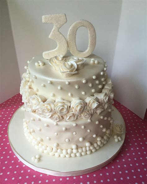 30th Wedding Anniversary Cake Pearl Anniversary So Gorgeous Pearl