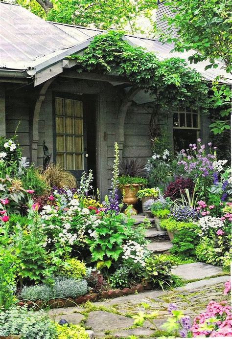 30 Cottage Garden Ideas