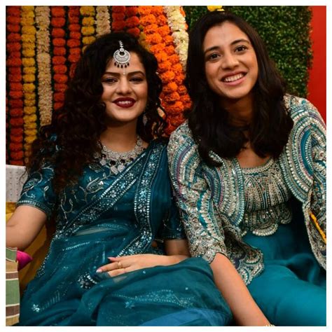 Inside Palak Muchhal’s Mehendi Ceremony See Photos Music News The Indian Express