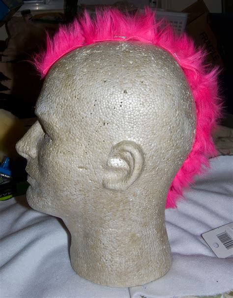 Warpaint And Unicorns Fake Buzz Cut Hair Faux Fur Dying Taming Clip