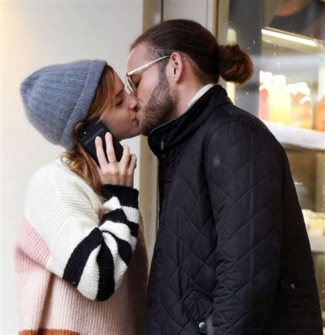 Emma Watson Was Seen Passionately Kissing Her Boyfriend Leo Robinton In