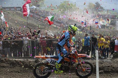 Tony Cairoli 9 Volte Campione Del Mondo Motocross Ignorato Dai Media