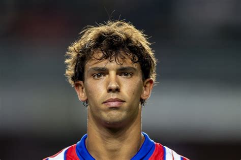 Purer Hass Atletico Fans Beschmutzen Gedenktafel Von Joao Felix