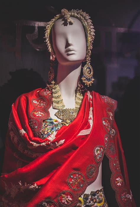 Anamika Khanna Couture'17 - HeadTilt | Anamika khanna, Indian designer wear, Indian dresses
