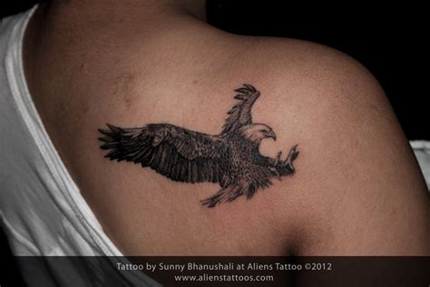 Flying Eagle Tattoo At Best Price In Mumbai By Aliens Art Private