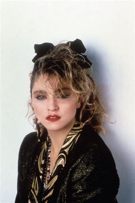 Madonna 60 Anni In 60 Hairstyle Madonna Louise Ciccone Madonna Hair Madonna 80s Makeup