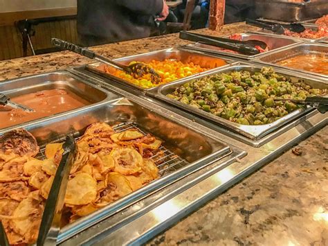 If You Like Southern Style Comfort Foods Youll Love This Buffet In