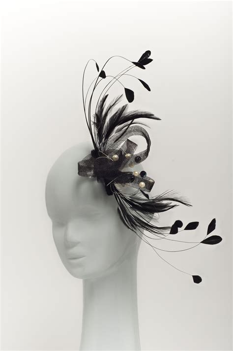 Pin By Stephanie King On Hats Fascinators By Stephanie King Crow