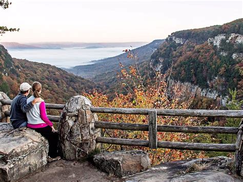 Cloudland Canyon State Park: A Georgia Destination for All Seasons