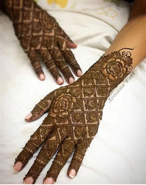 Mehendi Dulhan Mehndi Designs Henna Designs Bridal Henna Designs