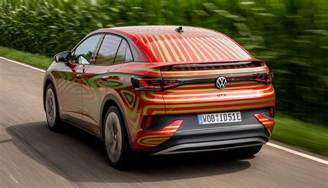 Elektro SUV Coupé VW ID 5 GTX kommt 2022 ecomento de