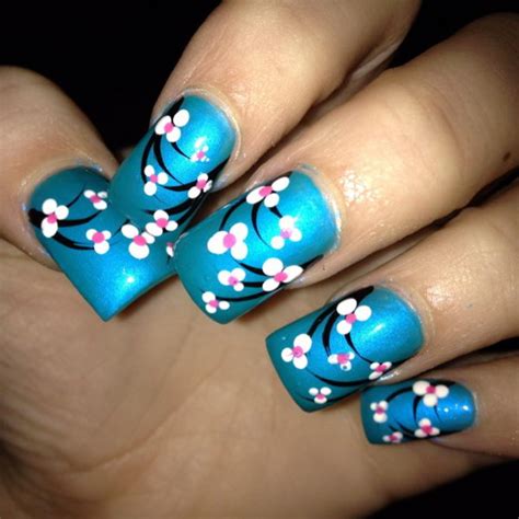 Pretty nail & spa has updated their hours and services. 30 Pretty Flower Nail Designs - Hative