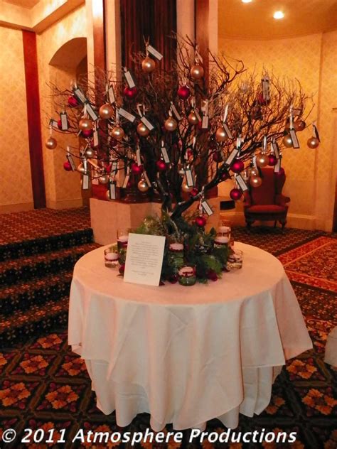 This Ornament Tree Makes For The Perfect Place Card