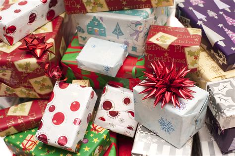 Photo of Colorful heap of colorful Christmas gifts | Free christmas images