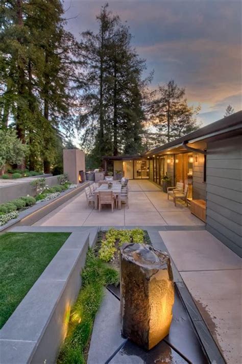 31 Perfect Mid Century Landscaping Ideas For Your Home Modern