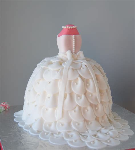 Wedding Gown Cake Bridal Shower Pearls Wedding Gown Cakes Cupcake