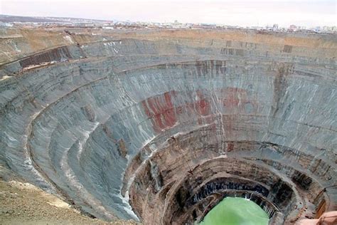 Mỏ kim cương lớn nhất thế giới kim cuong