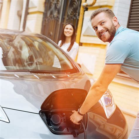 The Electric Vehicle How To Prepare Consumers For A Growing Industry