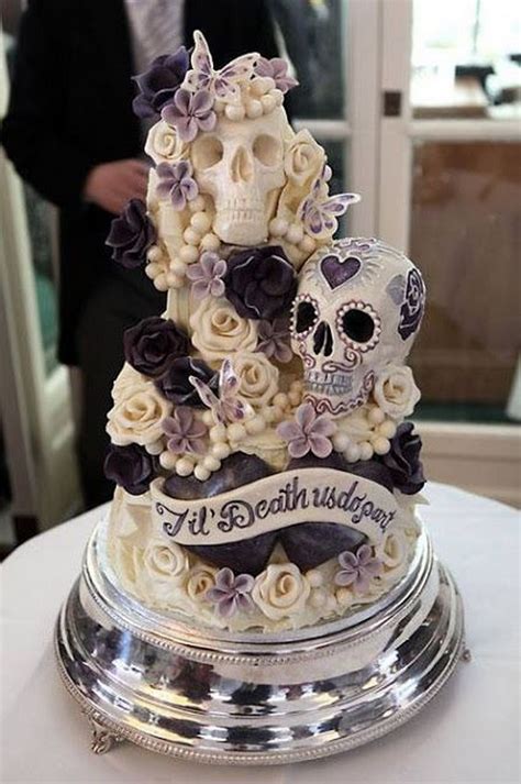 100 Spookiest Halloween Wedding Ideas Weve Ever Seen