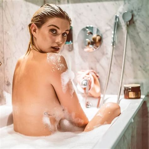 Ashley James Nude And Topless Ultimate Collection Scandal Planet