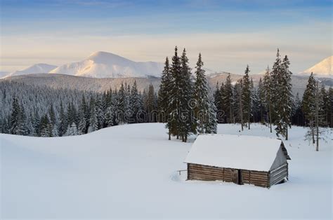 Mountain Hut Stock Image Image Of Scenic Carpathian 35921529