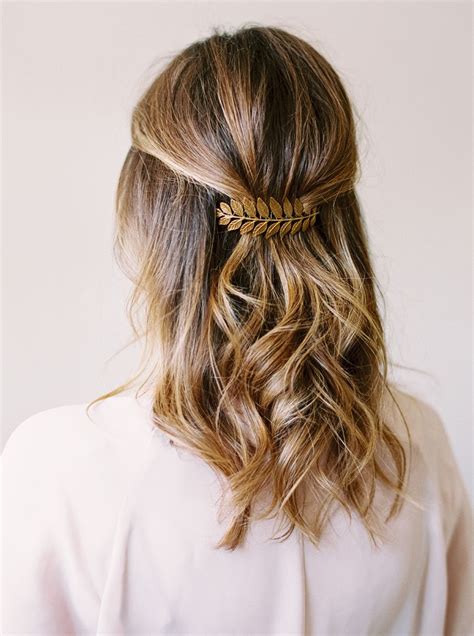 The Easiest 5 Second Hairstyle In 2020 Short Wedding