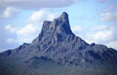 Picacho Peak Near Tucson Az Honolulu Landmarks Natural Landmarks
