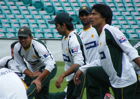 Pakistan Cricket Team Training Pakistan Cricket Team Train Flickr
