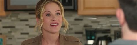 Vacation Christina Applegate Talks About The Reboot Joining The