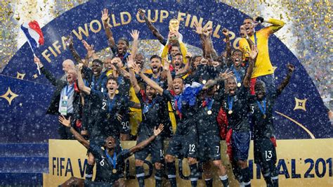 Im finale, einem der aufregendsten der geschichte, sicherte sich frankreich letztlich verdient gegen kroatien den titel. Sport-Highlights 2018: Frankreichs Triumph bei der Fußball ...