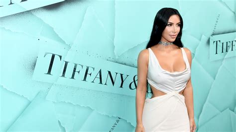 Kim Kardashians Kkw Body Campaign With Cellulite And Stretch Marks Is A