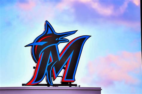 Kim Ng Hired By Miami Marlins As First Female General Manager In Mlb Insidehook
