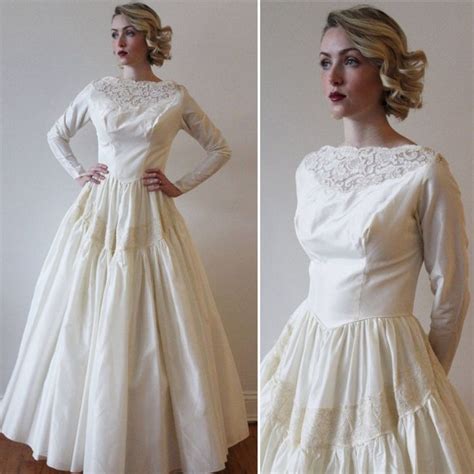 vintage 1950s long sleeved taffeta wedding gown etsy in 2020 wedding dresses taffeta ball