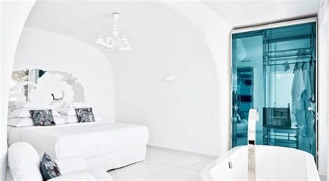 5 Star Hotel In Oia Santorini Canaves Oia Suites