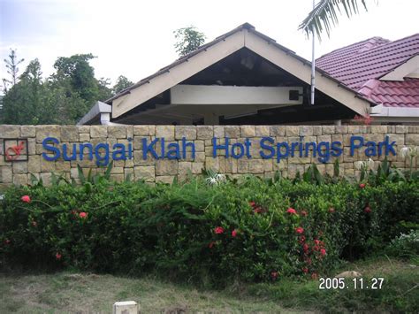 Or an hour and 14 minutes from ipoh. Pass Over: Sungai Klah Hot Springs Park