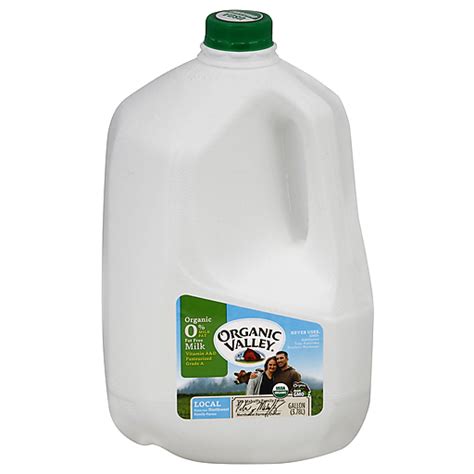 Organic Valley Skim Milk 1 Gal Jug Milk Edwards Food Giant