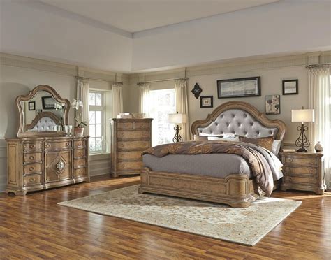 Pulaski brookfield 5pc king bedroom set: Pulaski Bedroom Furniture For Ideas Discontinued Sets ...