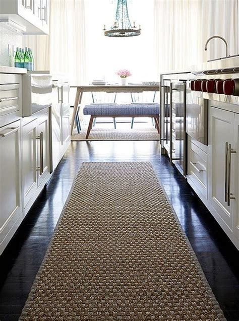 Find kitchen mats in a variety of styles when you shop at sears. 25+ Kitchen Runner Rug Ideas for Instant Style