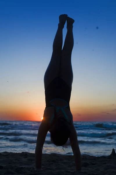 Handstand Silhouette Stock Photos Royalty Free Handstand Silhouette