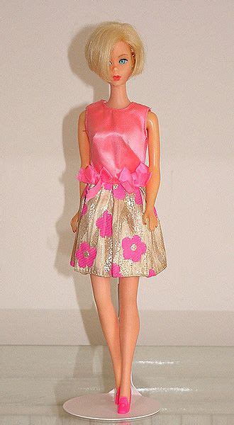Mod Barbie 1971 Glowin Out 3404 Play Barbie Barbie Life Barbie