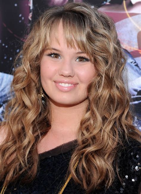 18 Beautiful Long Wavy Hairstyles With Bangs Hairstyles Weekly
