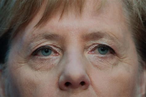 Självkritisk Merkel Dags För Nytt Kapitel