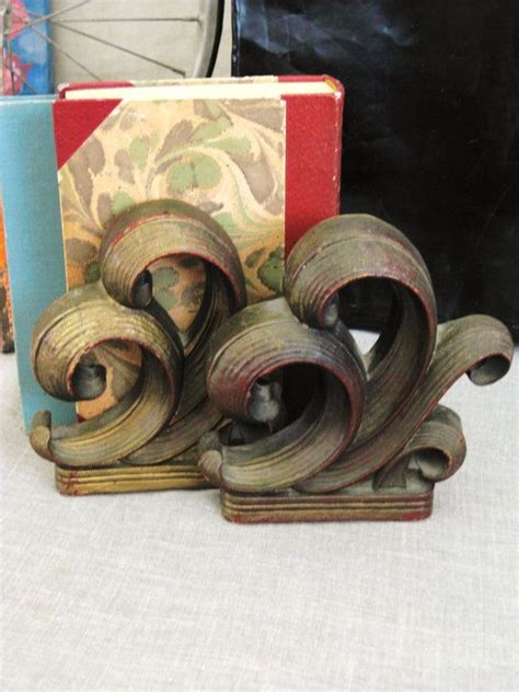Vintage Syroco Wood Book Ends Queens Manor Etsy Wood Book Wood