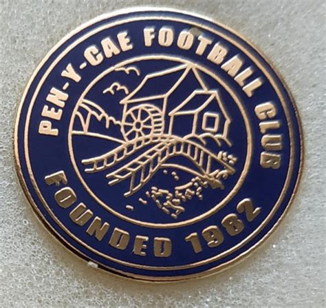 Welsh Second League Penycae Fc Smaltovaný Grip Pin — Koupit Na Newauctioncz Za Výhodnou Cenu