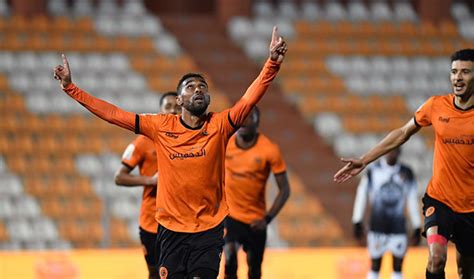موعد مباراة الأهلي ضد نهضة بركان في السوبر الافريقي وحصد الاهلي لقب دوري أبطال أفريقيا بالفوز على الزمالك يوم الجمعة الماضية بهدفين لهدف فيما توّج نهضة بركان. الكاف يحدد موعد وملعب نهائي كأس السوبر الإفريقي بين نهضة ...