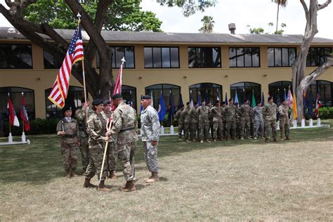 Us Army Health Clinic Schofield Barracks Welcomes A New Commander