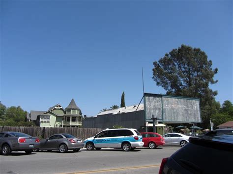Los Olivos, California