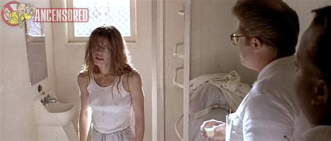 Nackte Linda Hamilton In Terminator 2