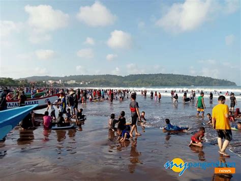 Pantai Pangandaran Mulai Ramai Pantauan Dua Hari Pasca Lebaran 2021