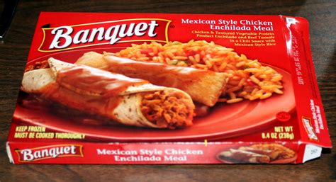 I've tried one or two banquet frozen dinners over the past couple of years, and i always thought they were just okay. Forsythkid: Critique of Banquet's Mexican Style Chicken ...